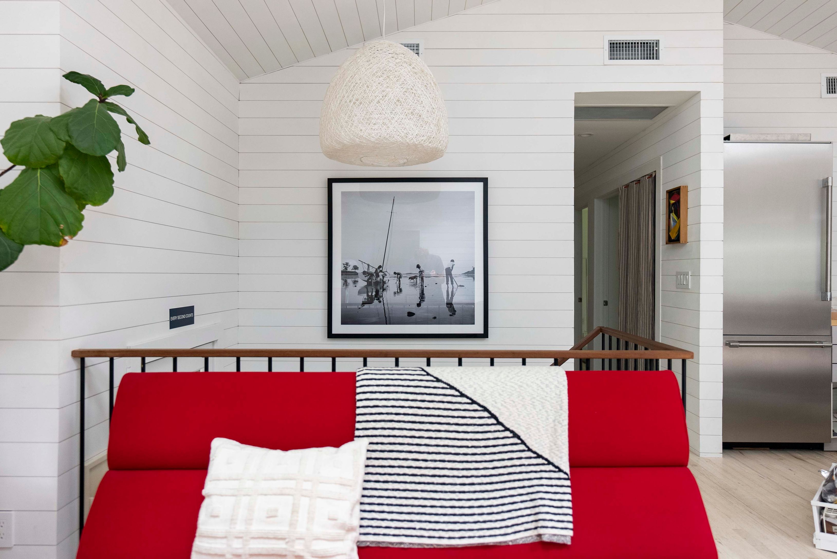 2347 Noyack Road Sag Harbor, NY 11963 - Photo 14 of 31