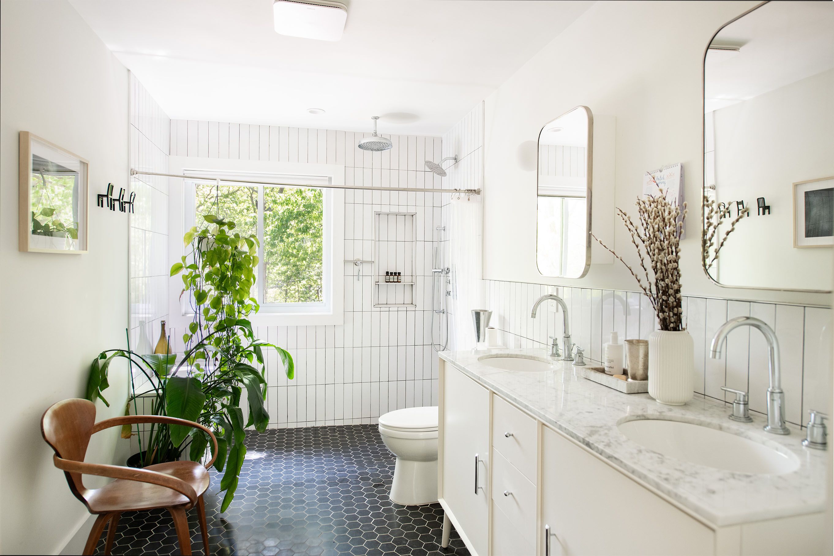 2347 Noyack Road Sag Harbor, NY 11963 - Photo 21 of 31