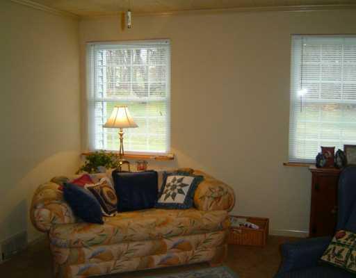 169 Ridgevue Road New Brighton, PA 15066 - Photo 5 of 8 Den/Family/Great Room.