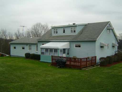 169 Ridgevue Road New Brighton, PA 15066 - Photo 8 of 8 Yard/Garden.