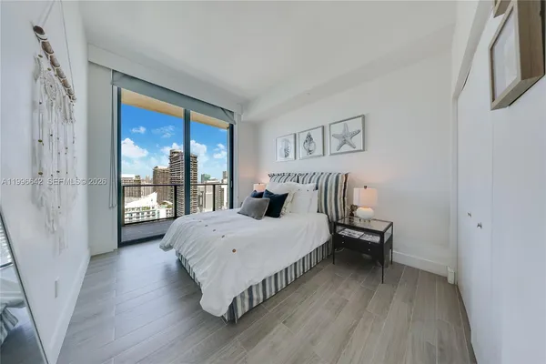 $13,000 | 1300 South Miami Avenue, Unit PH5110, Miami, FL 33130