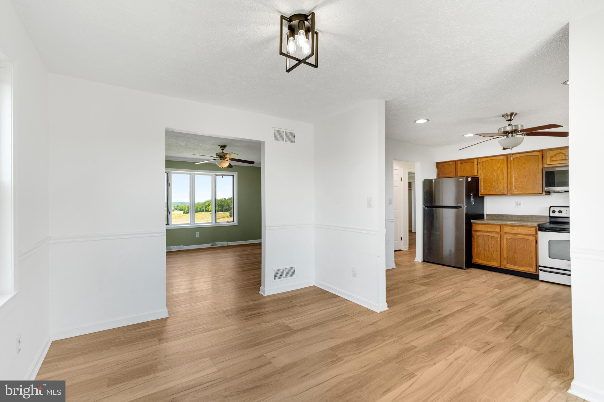 6442 Walker Road Stewartstown, PA 17363 - Photo 10 of 34