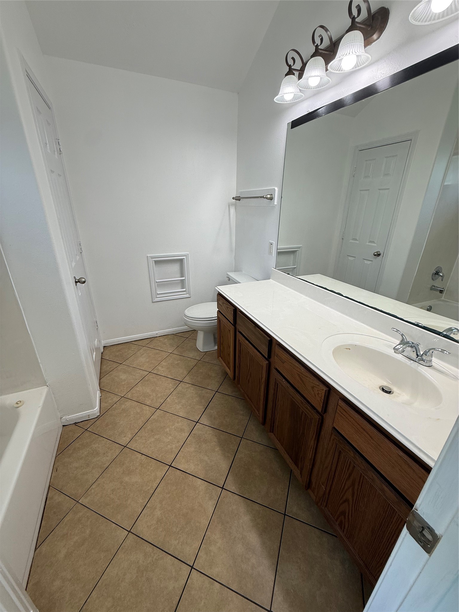 12650 Redbud Villa Lane Houston, TX 77086 - Photo 13 of 20