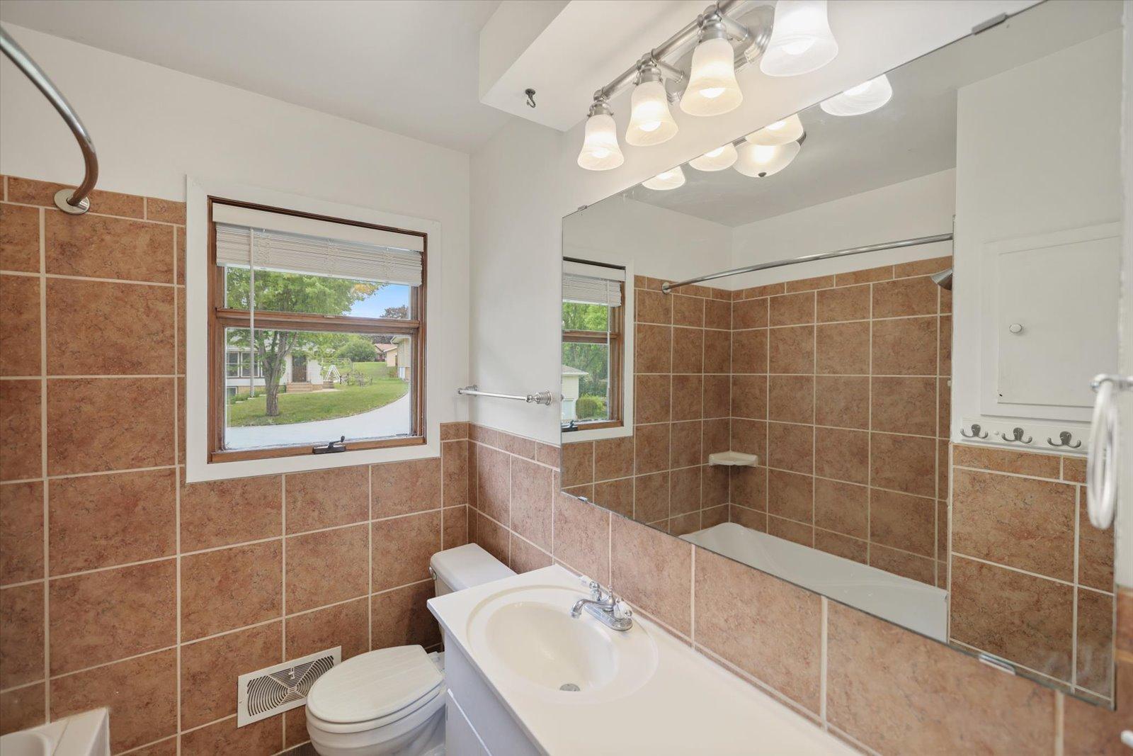 2649 11th Avenue Northwest Rochester, MN 55901 - Photo 15 of 28