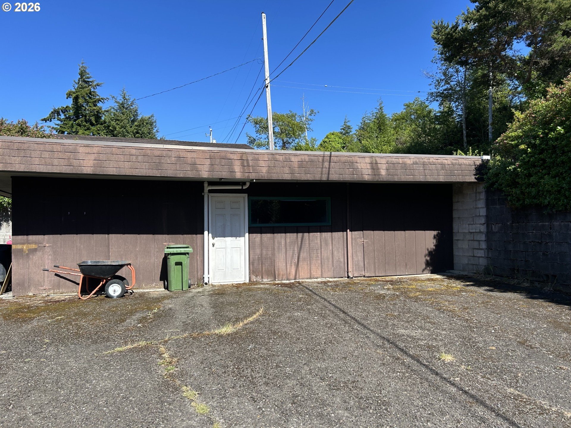 63655 Ahill Road Coos Bay, OR 97420 - Photo 3 of 7