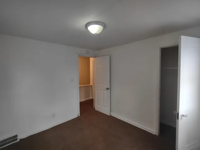 $62,500 | 16128 Dexter Avenue, Detroit, MI 48221