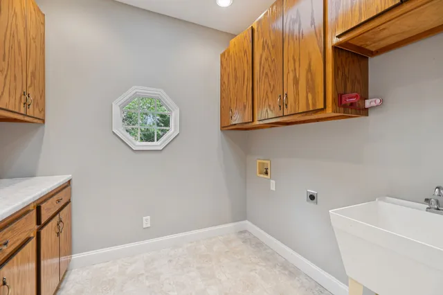 $1,250,000 | 176 Bluegreen Way, Rockwood, TN 37854