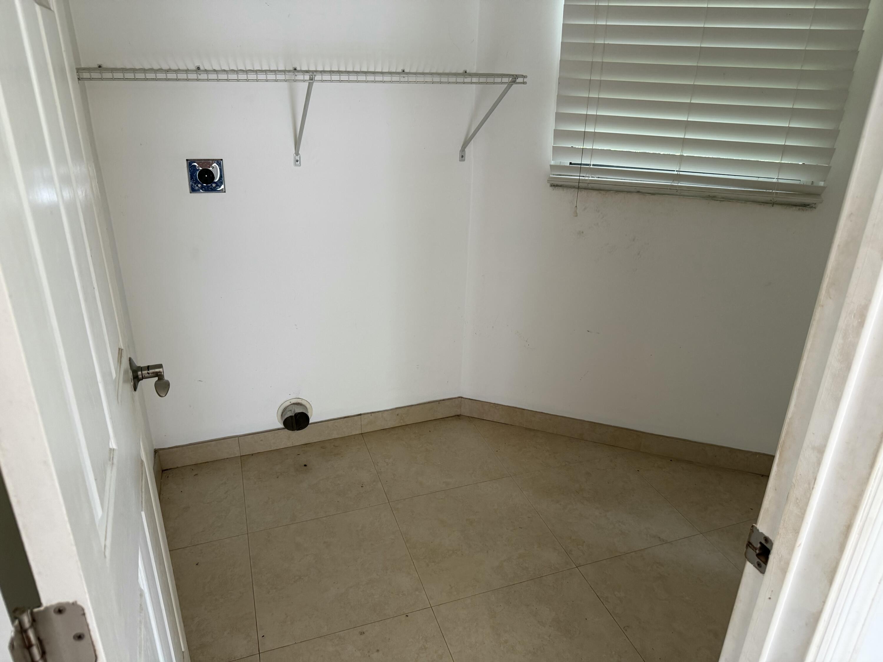 2828 Southwest 7th Avenue Miami, FL 33129 - Photo 15 of 20 IMG_9960