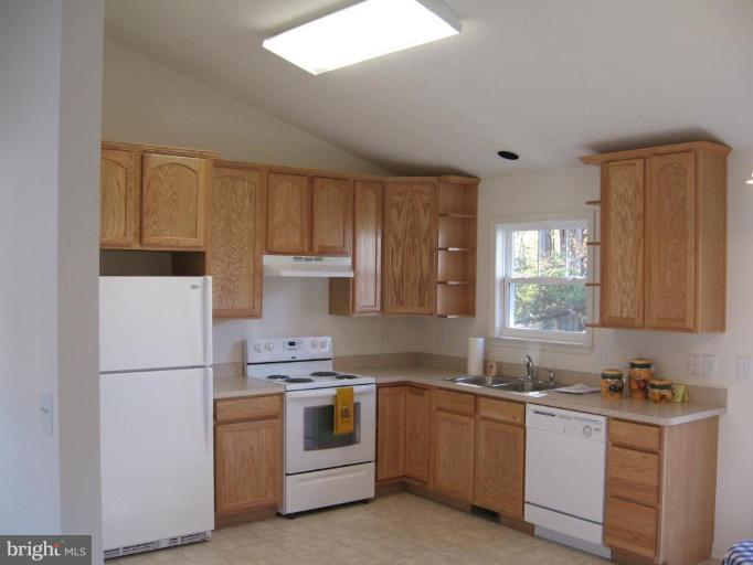 Forest Grove Road Colonial Beach, VA 22443 - Photo 5 of 27 Kitchen