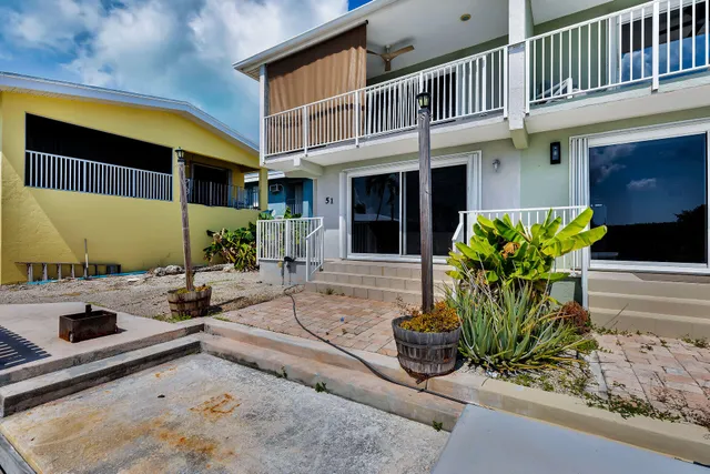 $899,000 | 51 Coral Lane, Marathon, FL 33050