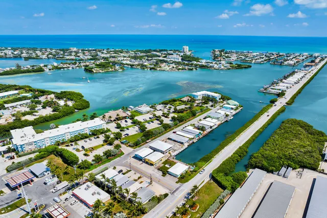 $899,000 | 51 Coral Lane, Marathon, FL 33050