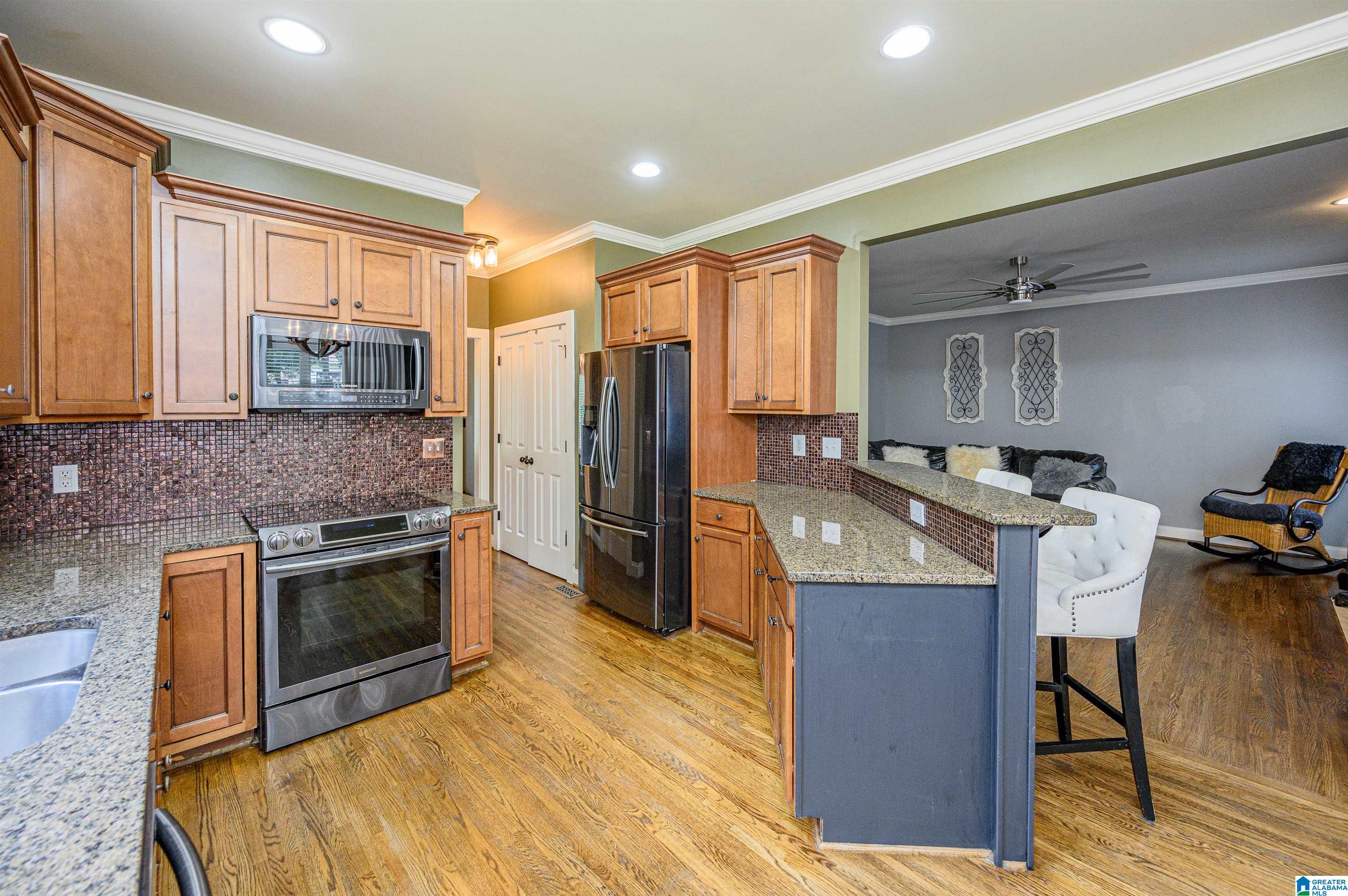 231 Mountain Lake Trail Alabaster, AL 35007 - Photo 9 of 42