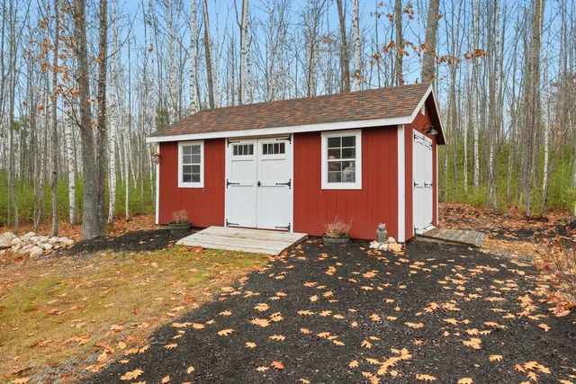 $1,100,000 | 59 West Andrew Hill Road, Otisfield, ME 04270