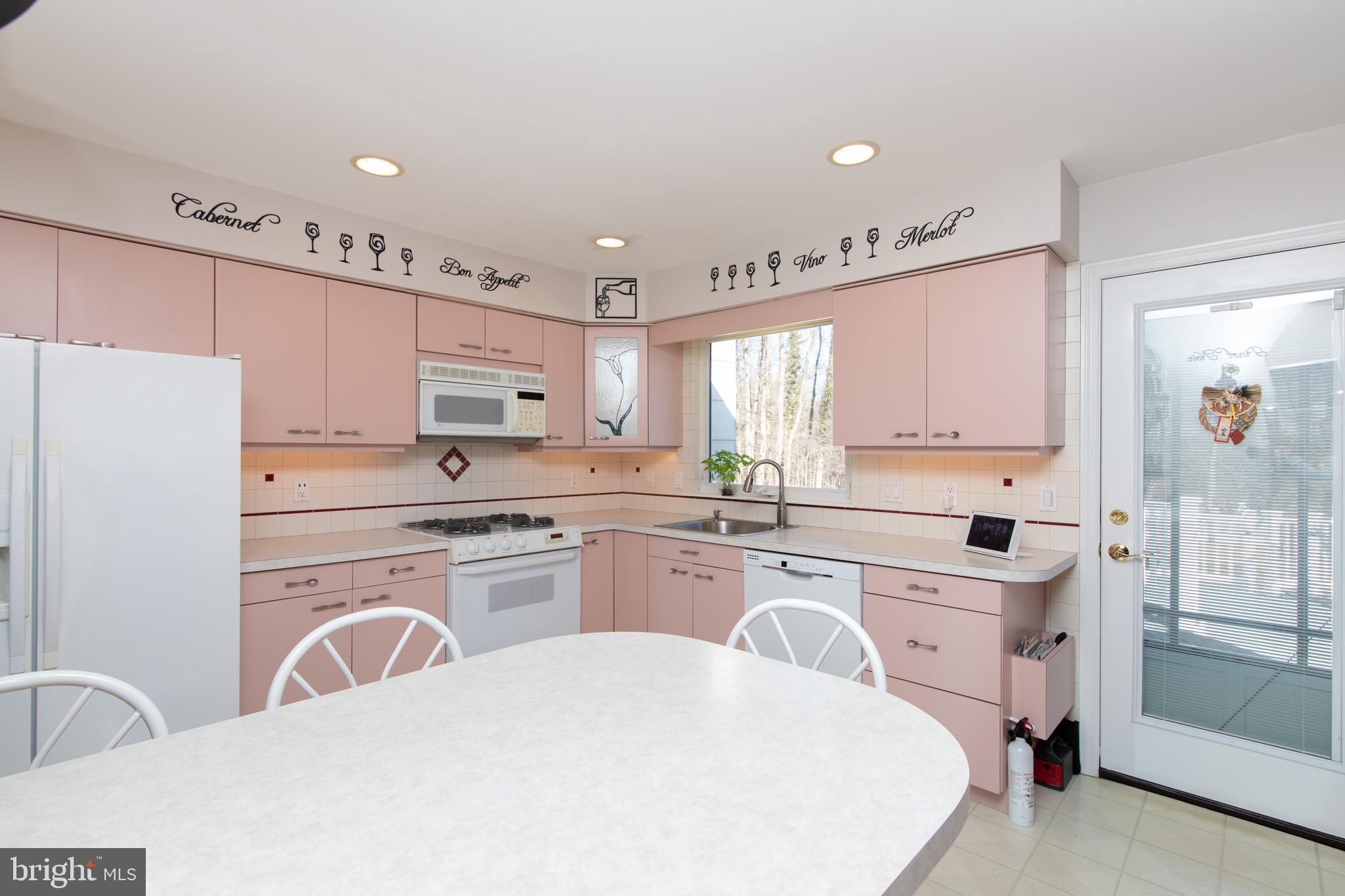 41 Clemson Road Cherry Hill, NJ 08034 - Photo 9 of 32 Kitchen with recessed lights