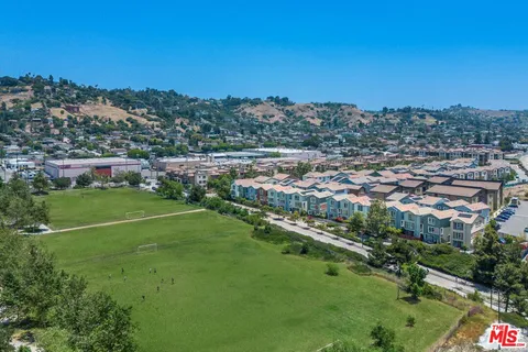 $5,000 | 2581 Arvia Street, Unit 8, Los Angeles, CA 90065