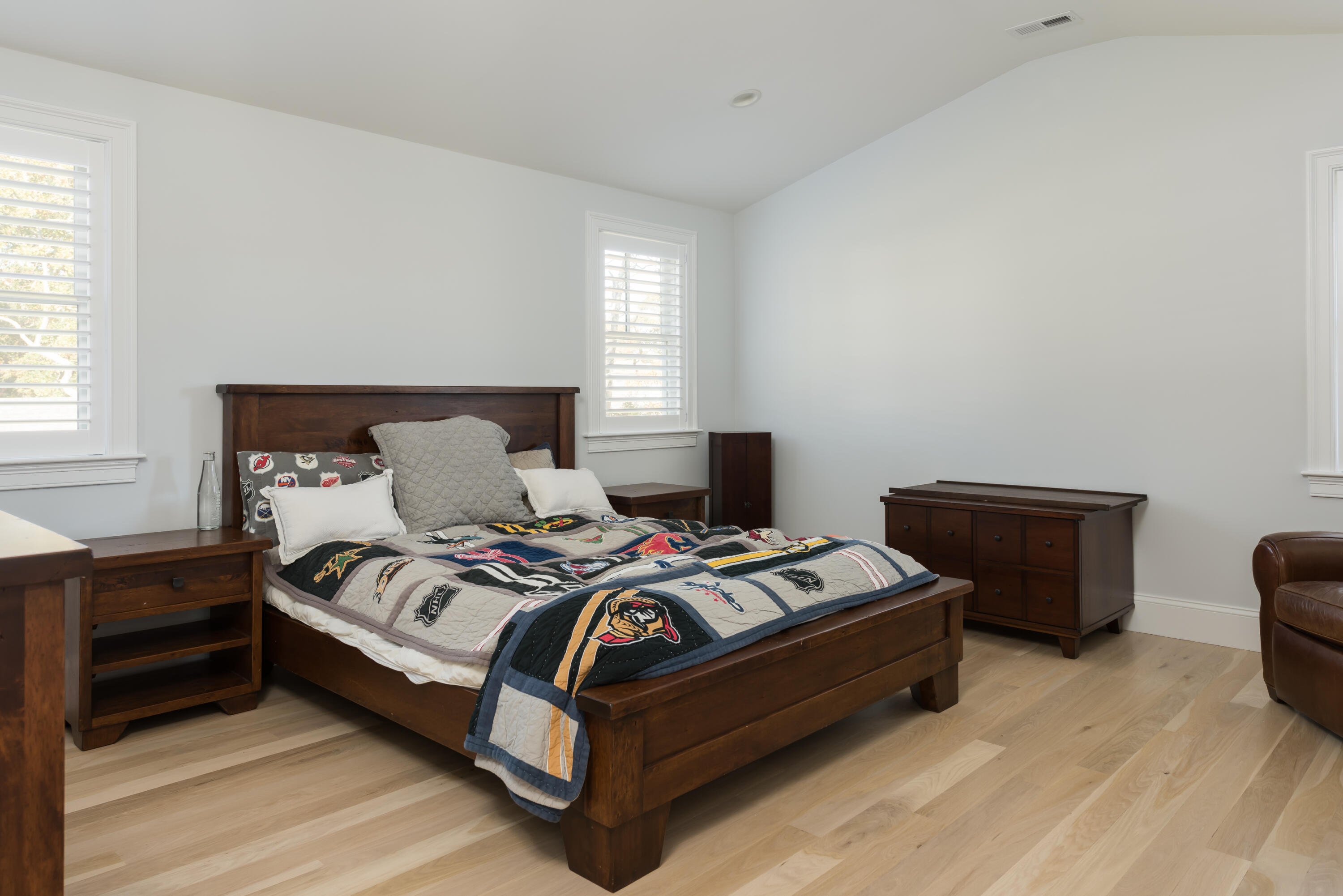15 Bascom Hollow Harwich, MA 02645 - Photo 27 of 35 a bedroom with bed and a window