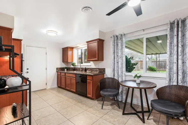 $485,000 | 2213 Warrenton Drive, Rancho Cordova, CA 95670