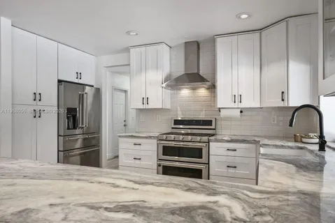 $1,250,000 | 8705 Southwest 176th Street, Palmetto Bay, FL 33157