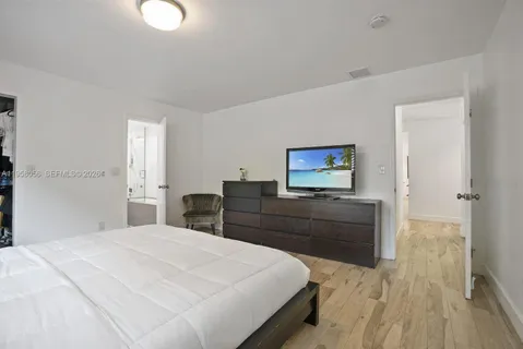 $1,250,000 | 8705 Southwest 176th Street, Palmetto Bay, FL 33157