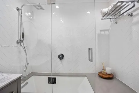 $1,250,000 | 8705 Southwest 176th Street, Palmetto Bay, FL 33157