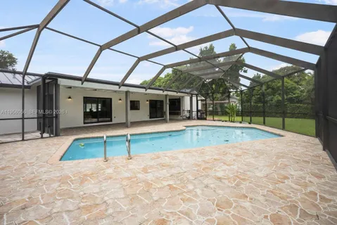 $1,250,000 | 8705 Southwest 176th Street, Palmetto Bay, FL 33157