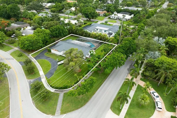 $1,250,000 | 8705 Southwest 176th Street, Palmetto Bay, FL 33157