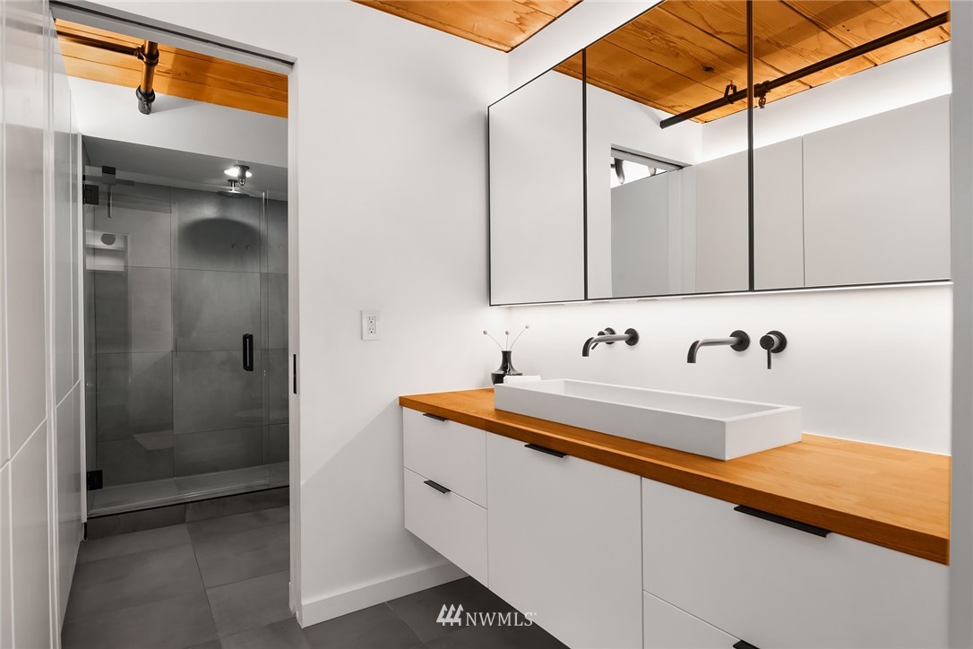 1507 Western Avenue, Unit 502 Seattle, WA 98101 - Photo 19 of 27