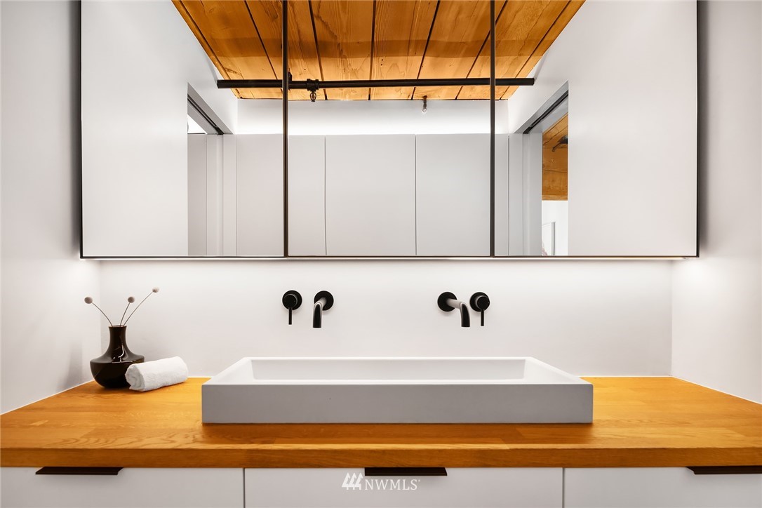 1507 Western Avenue, Unit 502 Seattle, WA 98101 - Photo 20 of 27