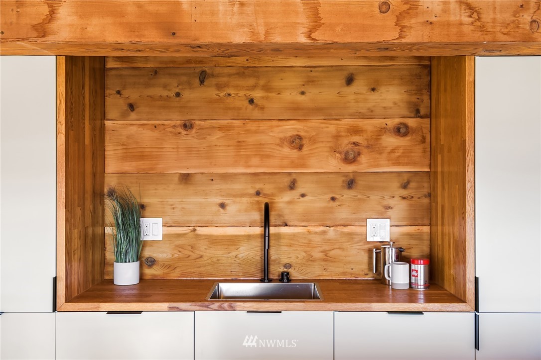 1507 Western Avenue, Unit 502 Seattle, WA 98101 - Photo 5 of 27