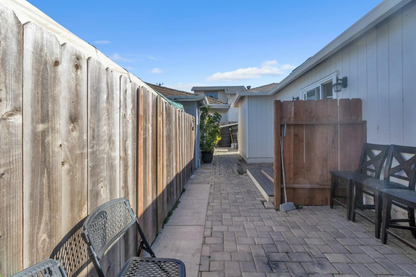 622 Rochex Avenue Salinas, CA 93906 - Photo 24 of 52 Gallery Image 24