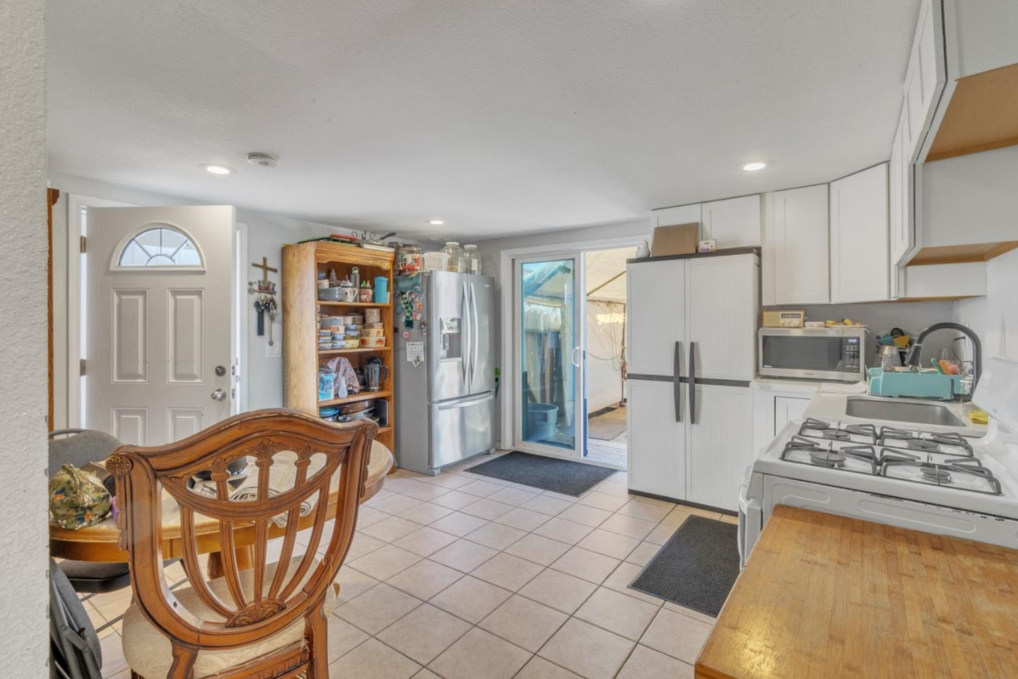 622 Rochex Avenue Salinas, CA 93906 - Photo 34 of 52 Gallery Image 34