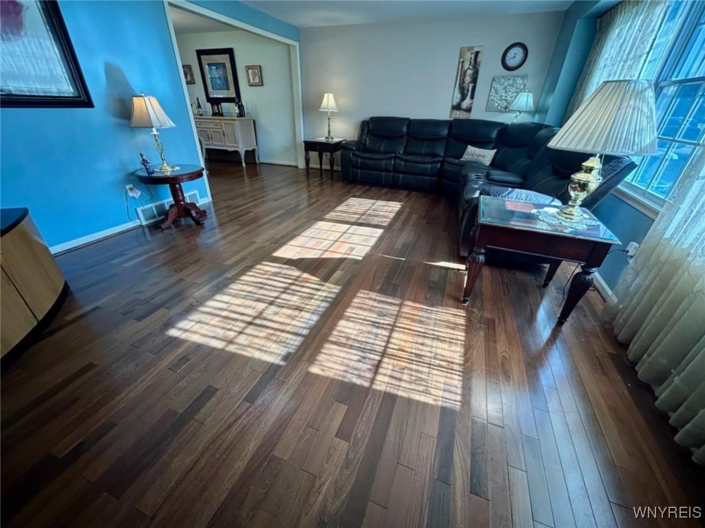 419 Dansworth Road Porter, NY 14174 - Photo 7 of 42