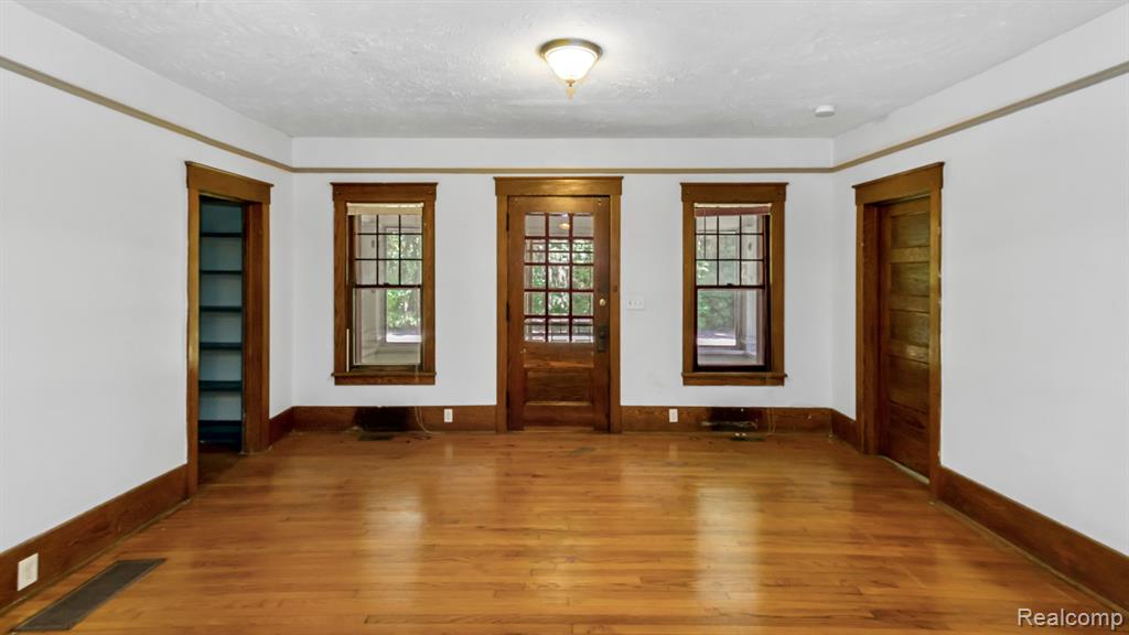 4316 South Lotz Road Canton, MI 48188 - Photo 19 of 50