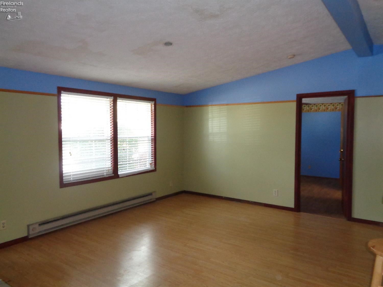 129 Ridgewood Avenue Huron, OH 44839 - Photo 4 of 10 Gallery Image 4