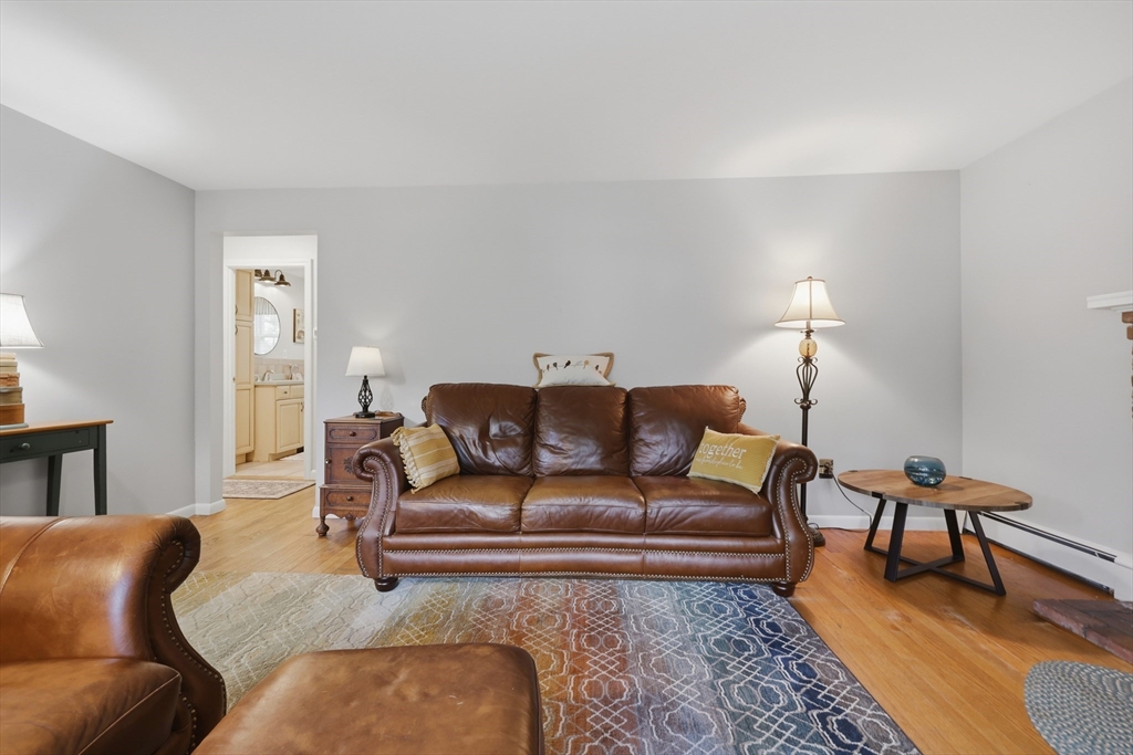 105 Main Street Townsend, MA 01469 - Photo 7 of 34