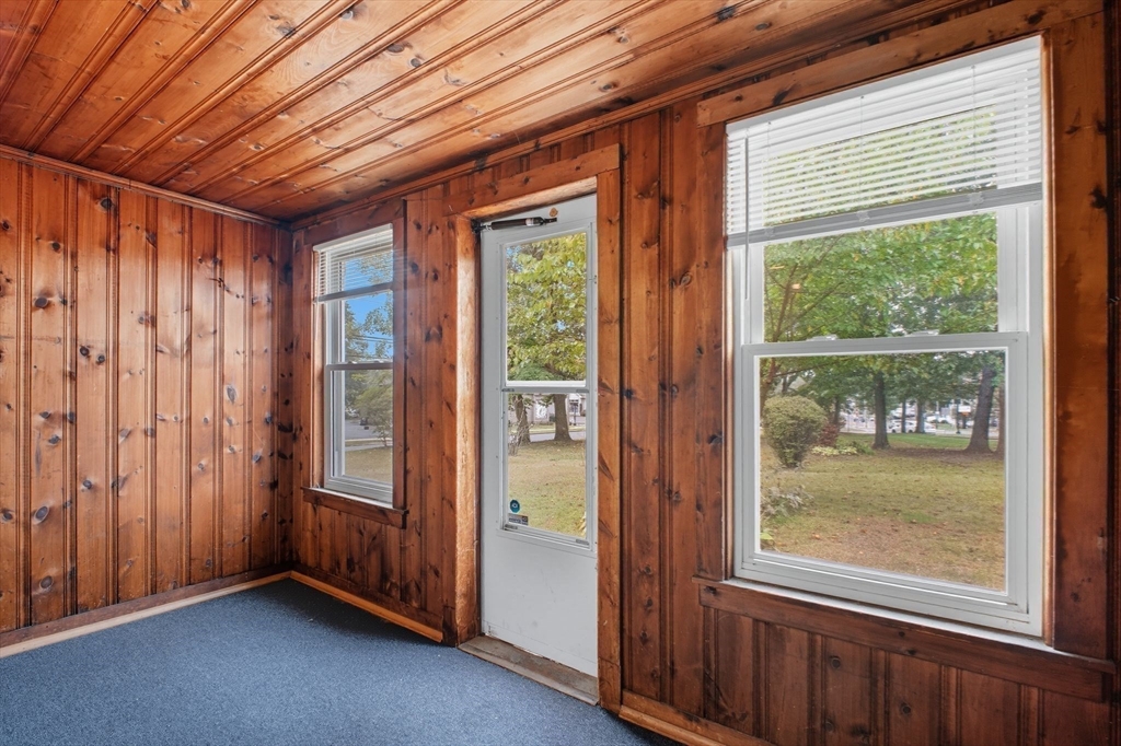 941 Allen Street Springfield, MA 01118 - Photo 23 of 28 a view of an front door