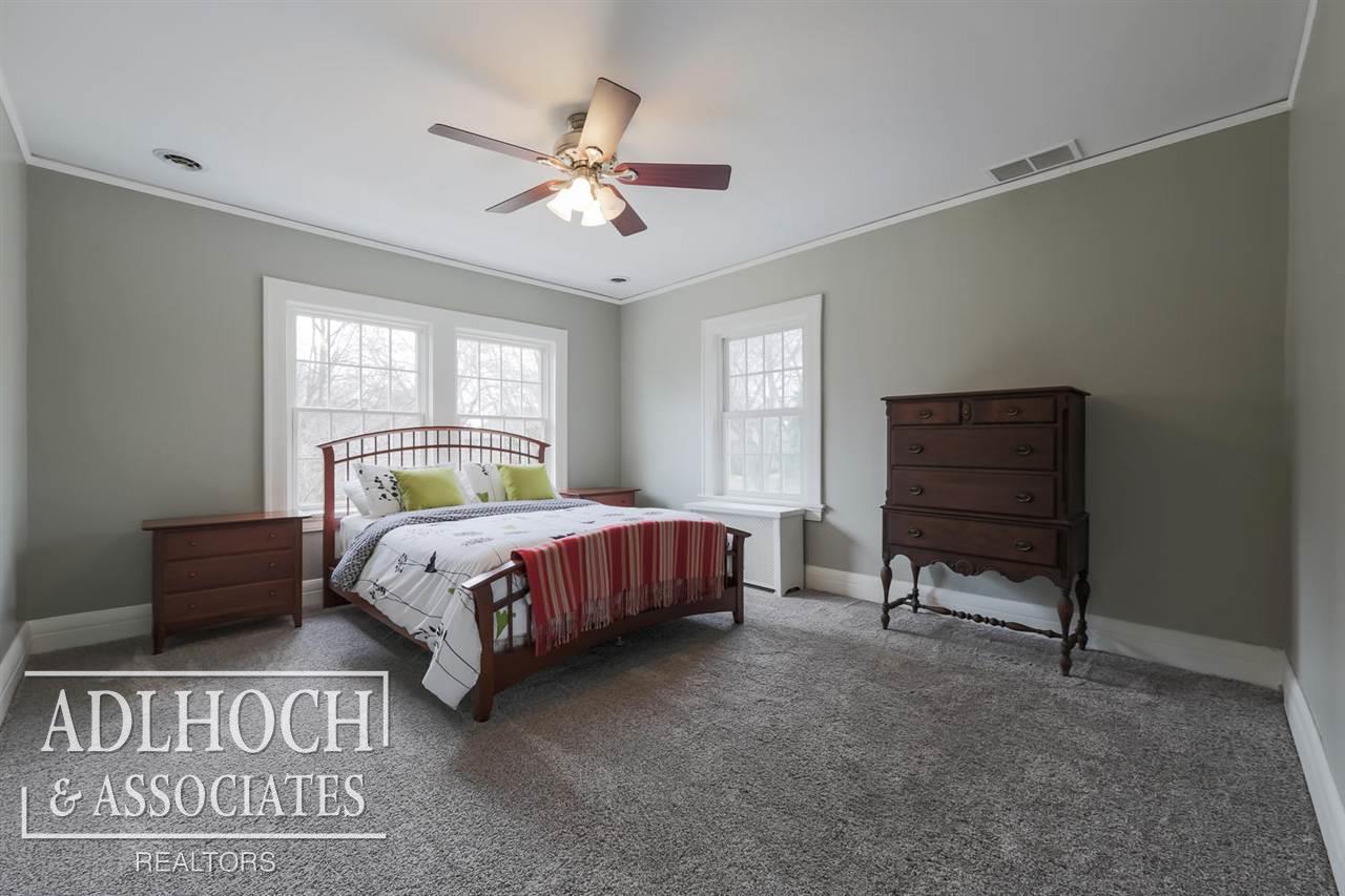 1014 Yorkshire Road Grosse Pointe Park, MI 48230 - Photo 27 of 52