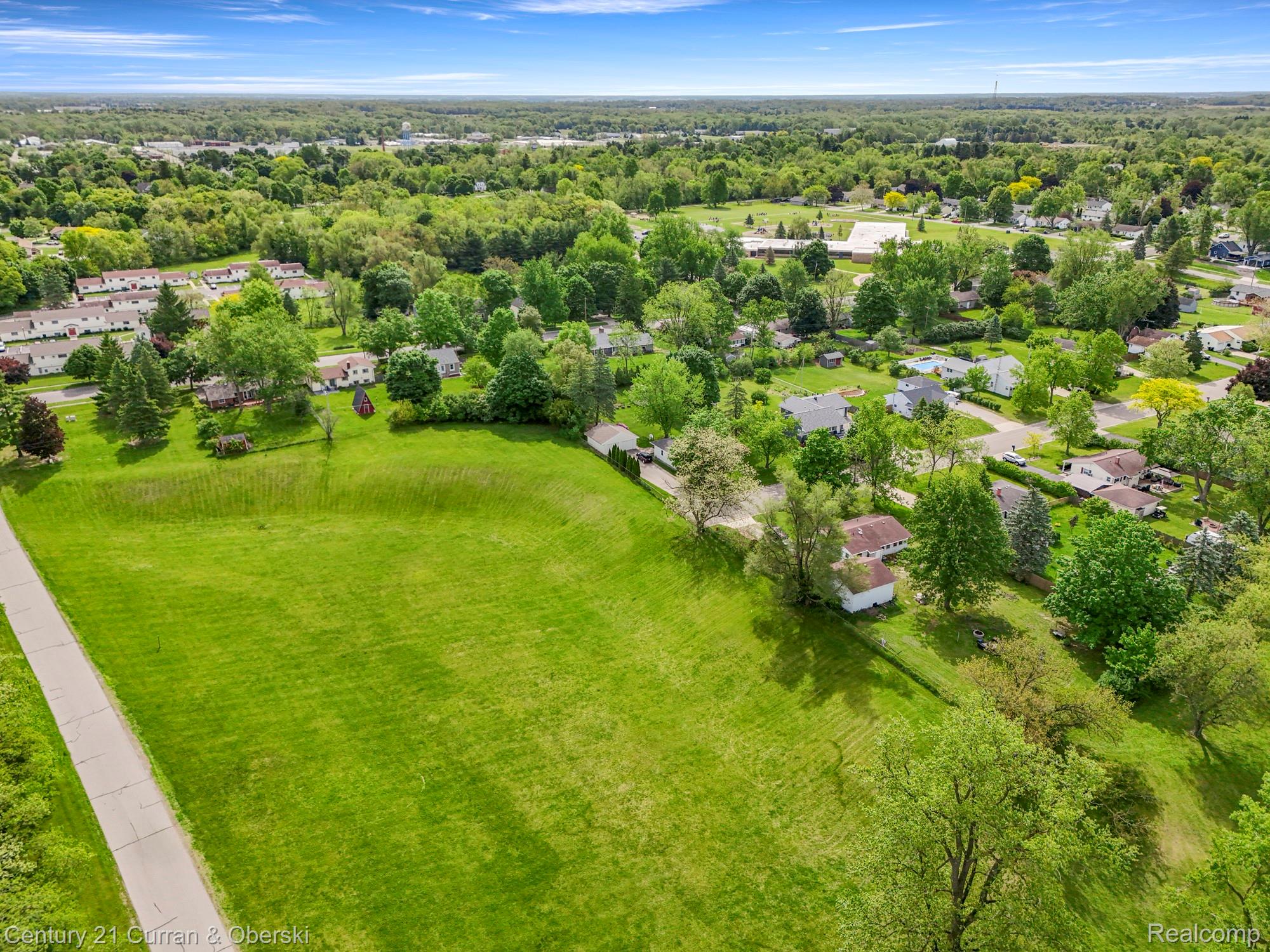 411 South Adrian Street Tecumseh, MI 49286 - Photo 56 of 61 Bird's eye view
