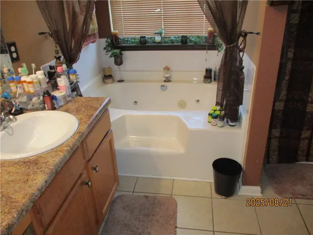 $299,999 | 11811 Registry Boulevard, Hampton, GA 30228