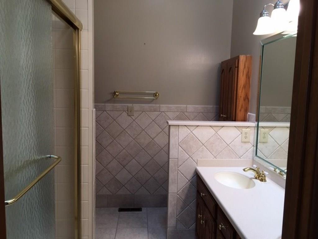 9603 Cumberland Road Fishers, IN 46037 - Photo 8 of 12 Gallery Image 8