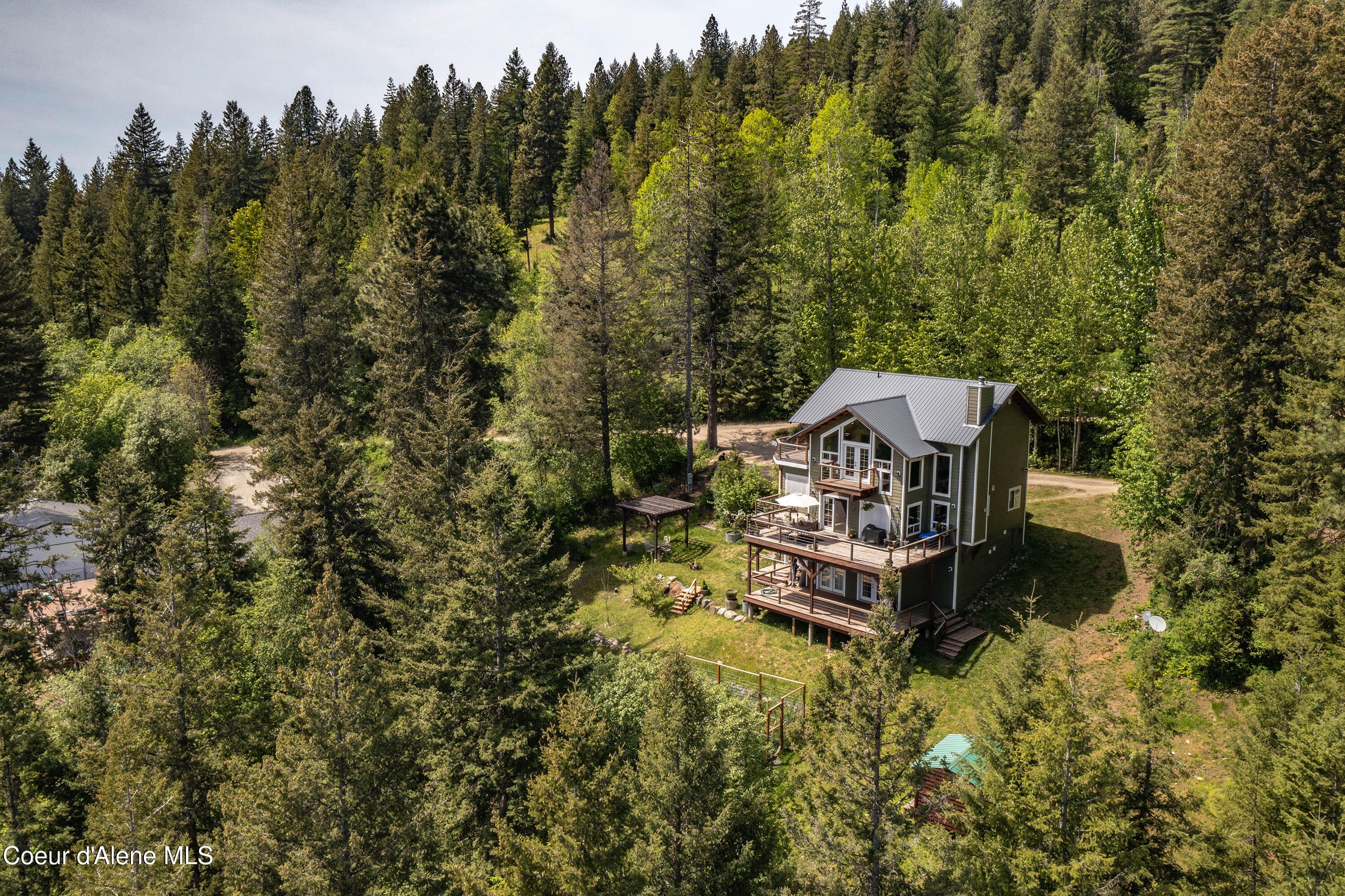 181 Spring View Lane Sagle, ID 83860 - Photo 54 of 62 DJI_0931