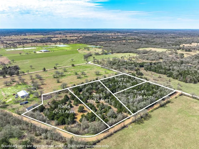 $95,000 | 2 North Hauptstrasse Street, Carmine, TX 78932