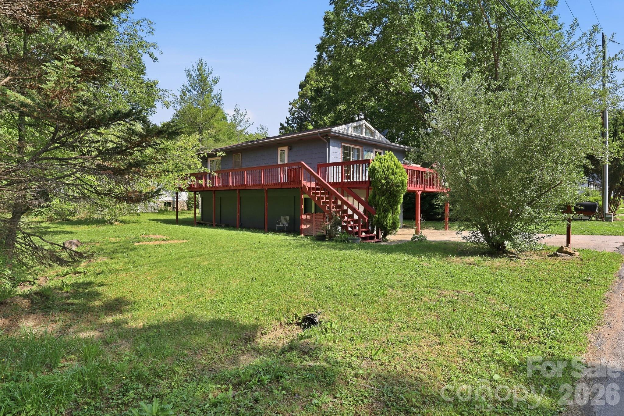 65 Spencer Street Clyde, NC 28721 - Photo 32 of 34