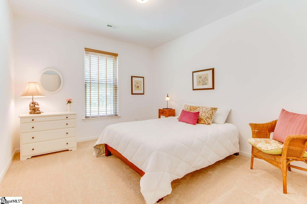 408 Oak Ridge Place Easley, SC 29642 - Photo 28 of 36 Gallery Image 28