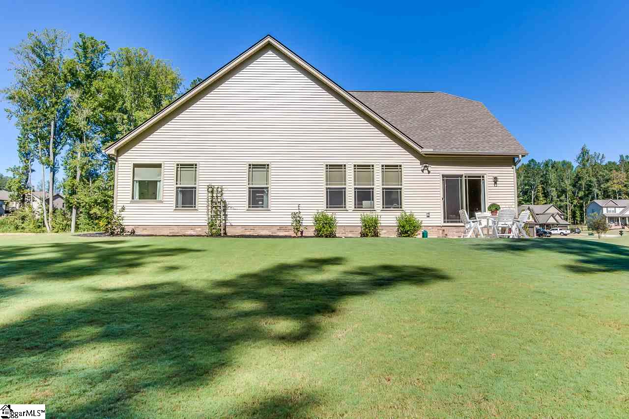 408 Oak Ridge Place Easley, SC 29642 - Photo 34 of 36 Gallery Image 34