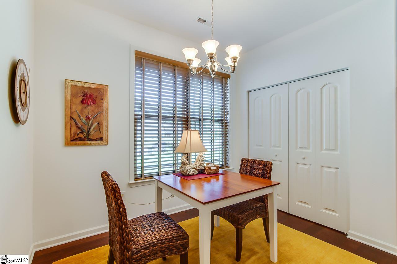 408 Oak Ridge Place Easley, SC 29642 - Photo 6 of 36 Gallery Image 6