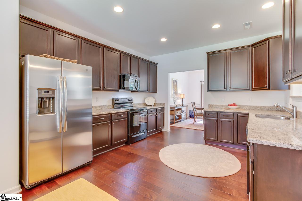 408 Oak Ridge Place Easley, SC 29642 - Photo 9 of 36 Gallery Image 9