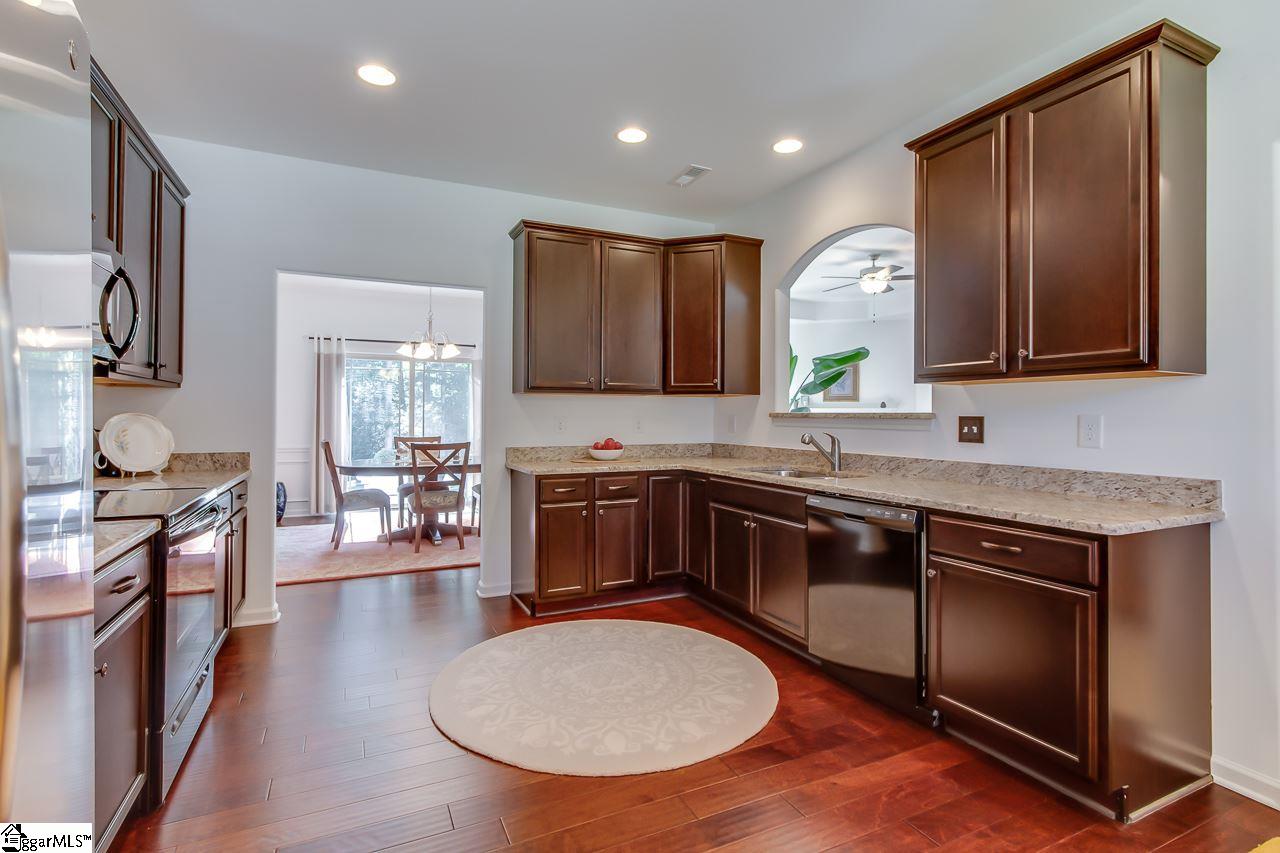 408 Oak Ridge Place Easley, SC 29642 - Photo 10 of 36 Gallery Image 10