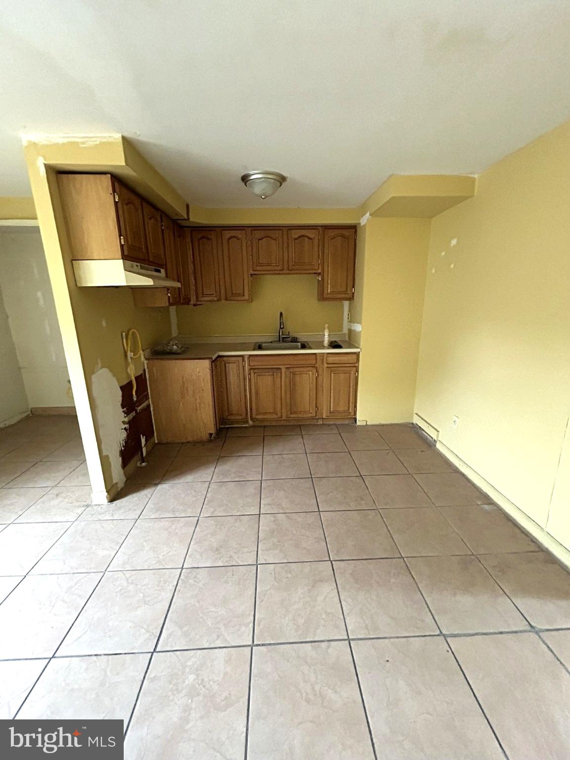 2718 Norland Road Baltimore, MD 21230 - Photo 3 of 12