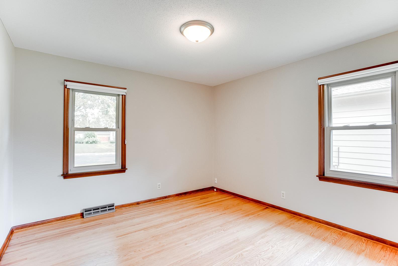 4109 Poplar Bridge Road Bloomington, MN 55437 - Photo 14 of 44 Gallery Image 14